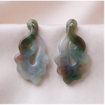 Carved Multi-Tone Jade Sculptural Earrings - 图片 4