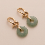 Jade Donut Earrings with Gold Knot Top - 图片 2