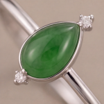 Pear-Shaped Jade Cabochon Ring in Rhodium-Plated Sterling Silver - 图片 5
