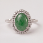 Oval Jade Double Halo Ring in Rhodium-Plated Sterling Silver - 图片 3