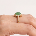 Oval Green Jade Cabochon Halo Ring in Gold Tone - 图片 8
