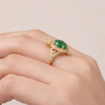 Round Green Jade Halo Pendant Necklace in Gold Tone - 图片 8