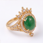 Round Green Jade Halo Pendant Necklace in Gold Tone - 图片 3