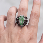 Coffin-Shaped Green Stone Ring with Thorn Detail in Stainless Steel - Image 5
