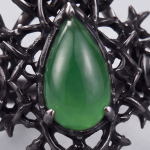 Pear-Cut Green Agate Thorn Ring in Blackened Silver - 图片 9
