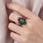 Pear-Cut Green Agate Thorn Ring in Blackened Silver - 图片 5