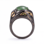 Domed Green Jade Ring with Two-Tone Flame Detail - 图片 4