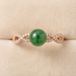 Green Jade Cabochon Infinity Twist Ring in Rose Gold Plate - 图片 7
