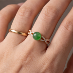 Green Jade Cabochon Infinity Twist Ring in Rose Gold Plate - 图片 2