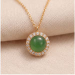 Petite Jade Cabochon Pendant with Pave Surroun - 图片 3