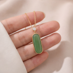 Elongated Green Jade Bar Pendant Necklace in Gold Tone - 图片 7