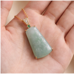 Carved Pale Jade Tablet Pendant Necklace in Gold Tone - 图片 4