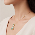 Oval Jade Cabochon Drop Pendant Necklace in Gold Tone - 图片 4