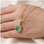 Round Jade Cabochon Halo Pendant Necklace in Gold Tone - 图片 7