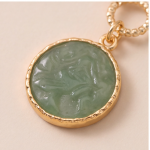 Carved Jade Coin Pendant Necklace on Freshwater Pearls - 图片 4