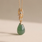 Jade Teardrop Pendant Necklace with Pearl and Cubic Zirconia Bail - 图片 4