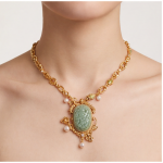 Carved Jade Centrepiece Necklace with Pearl Drops in Antique Gold - 图片 2