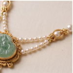 Carved Jade Medallion Double-Strand Pearl Necklace with Fringe Drops - 图片 6