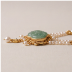 Carved Jade Medallion Double-Strand Pearl Necklace with Fringe Drops - 图片 7