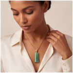 Tapered Green Jade Bar Pendant on Gold-Plated Curb Chain - 图片 3