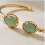 Two-Stone Green Aventurine Open Cuff Bracelet in Gold Tone - 图片 8
