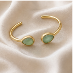 Two-Stone Green Aventurine Open Cuff Bracelet in Gold Tone - 图片 9