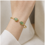 Two-Stone Green Aventurine Open Cuff Bracelet in Gold Tone - 图片 6