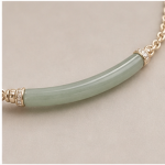 Curved Jade Bar Bracelet with Single Pearl in Gold Tone - 图片 8