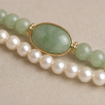 Oval Green Jade Cabochon Bracelet with Double Pearl and Jade Strands - Image 8