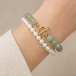 Green Jade and Pearl Bracelet with Front Toggle Clasp in Gold Tone - Image 4