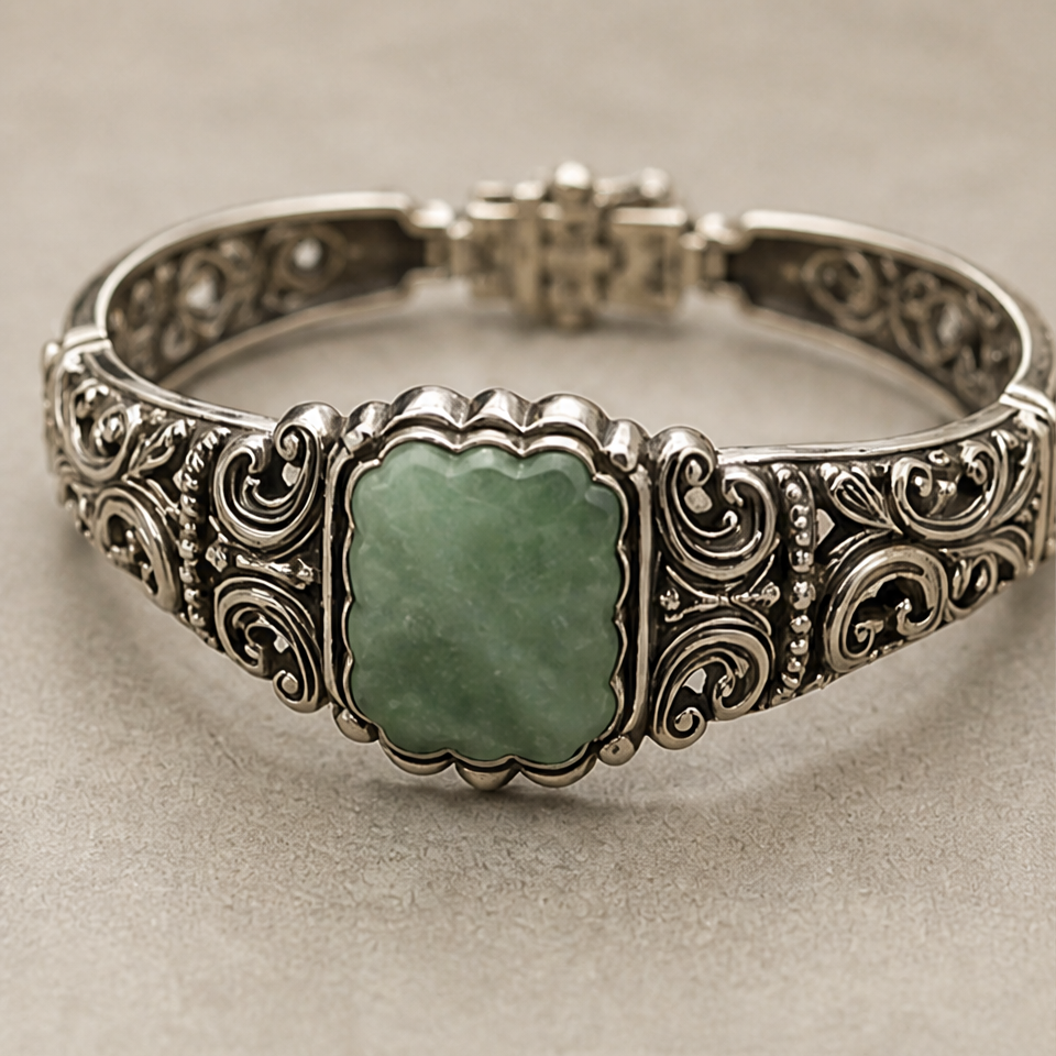 1786599236_f416c8a4-1 Antiqued Silver Scrollwork Bracelet with Cushion Green Jade - 图片 1