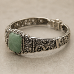 Antiqued Silver Scrollwork Bracelet with Cushion Green Jade - 图片 3