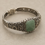 Antiqued Silver Scrollwork Bracelet with Cushion Green Jade - 图片 5