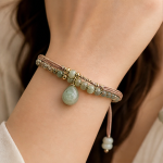 Blush Cord Bracelet with Green Jade Teardrop Pendant - 图片 6