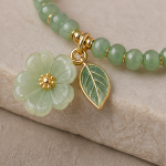 Jade Bead Bangle with Carved Flower and Leaf Charm - 图片 5