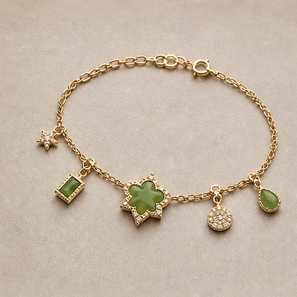 1786600934_ac396a69-1 Mixed Jade Charm Bracelet with Clover and Baguette Drops - 图片 1