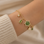 Mixed Jade Charm Bracelet with Clover and Baguette Drops - 图片 2