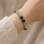 Two-Tone Jade Bead Stretch Bracelet with Carved Silver Bead - 图片 2