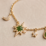 Jade Starburst and Crescent Moon Charm Bracelet - 图片 5