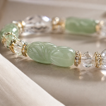 Carved Jade Barrel and Faceted Crystal Bracelet - 图片 9