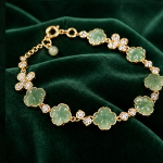 Carved Jade Flower Link Bracelet with Pave Blossoms - 图片 6