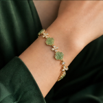 Carved Jade Flower Link Bracelet with Pave Blossoms - 图片 2