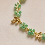 Jade Petal Cluster Bracelet with Gold Leaves - 图片 4
