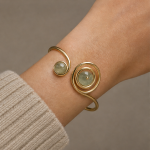 Double Spiral Cuff with Pale Green Cabochons - 图片 4