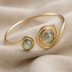 Double Spiral Cuff with Pale Green Cabochons - 图片 5