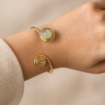 Jade and Spiral Coil Open Cuff Bracelet - 图片 2