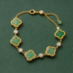 Jade Clover Bracelet with Beaded Gold-Tone Frames - 图片 3