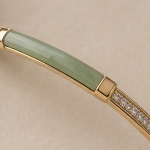 Jade Inlay Hinged Bangle with Pave Detail - 图片 6