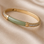 Jade Inlay Hinged Bangle with Pave Detail - 图片 4