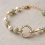 Pearl and Jade Bracelet with Pave Circle Centre - 图片 7
